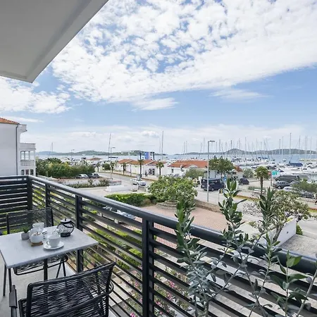 Apartments And Rooms Mare Vodice Exterior photo