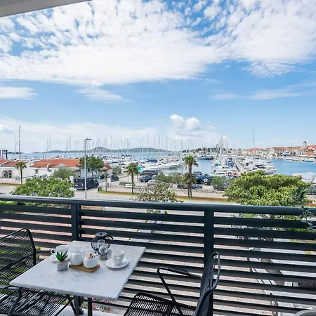 Apartments And Rooms Mare Vodice Exterior photo