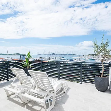 Apartments And Rooms Mare Vodice Exterior photo