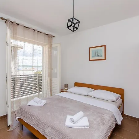 Apartments And Rooms Mare Vodice Exterior photo