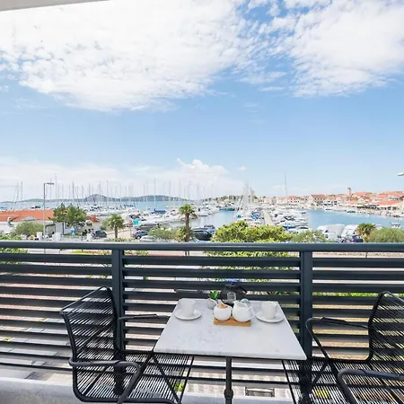 Apartments And Rooms Mare Vodice Exterior photo