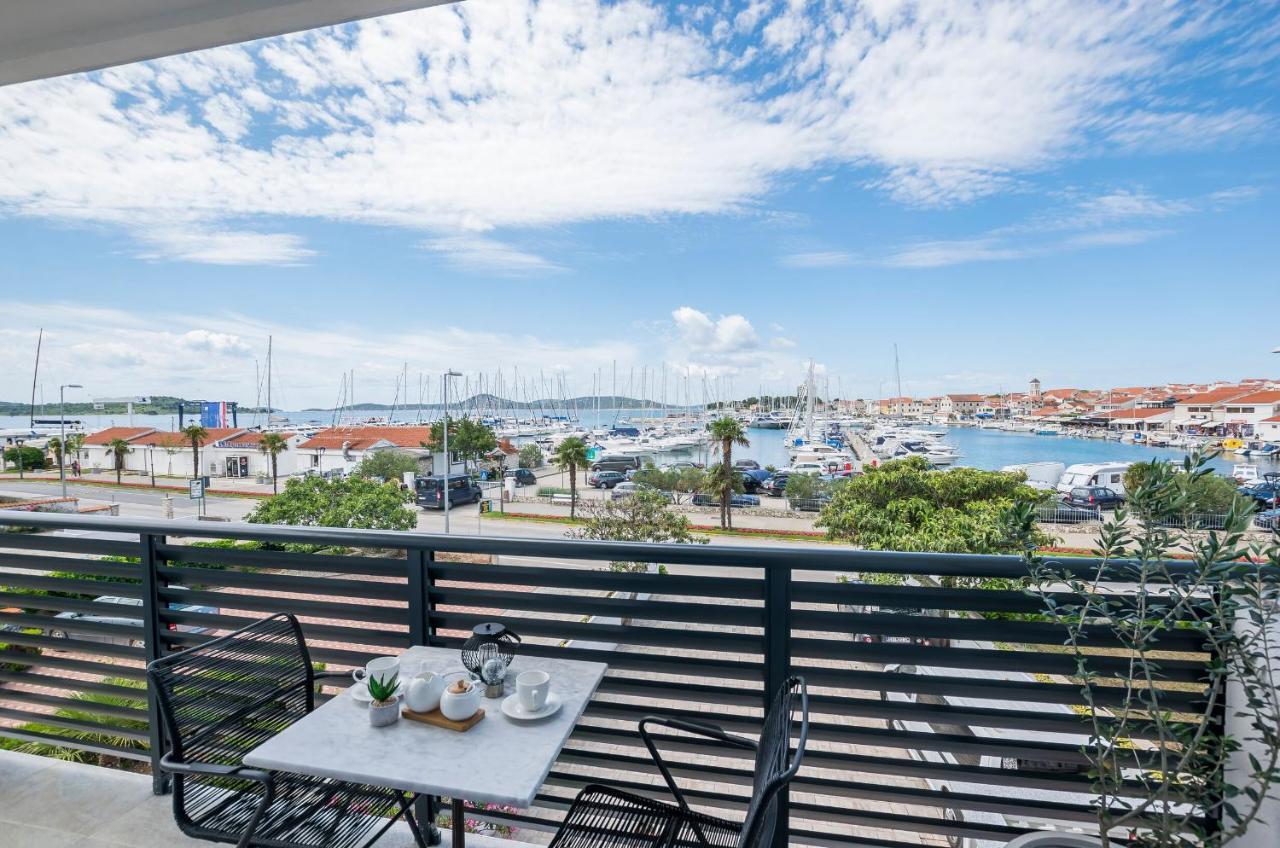 And Mara * Vodice