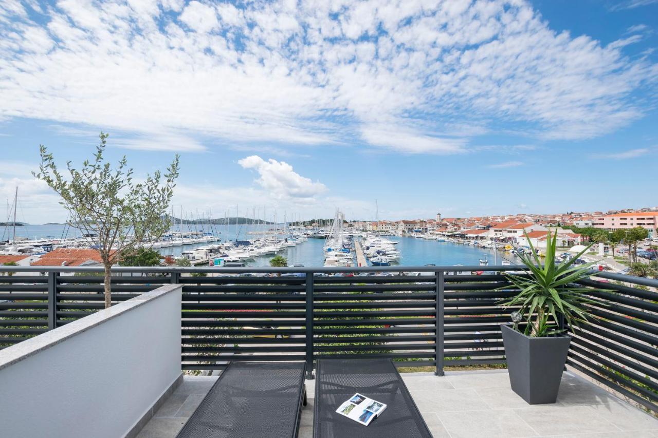 And Mara * Vodice